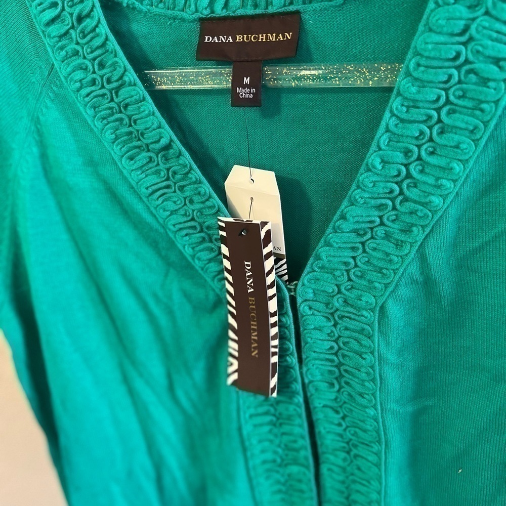 Dana buchman green blouse - Picture 3 of 6